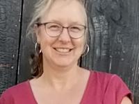 Dr Celeste de Vaal